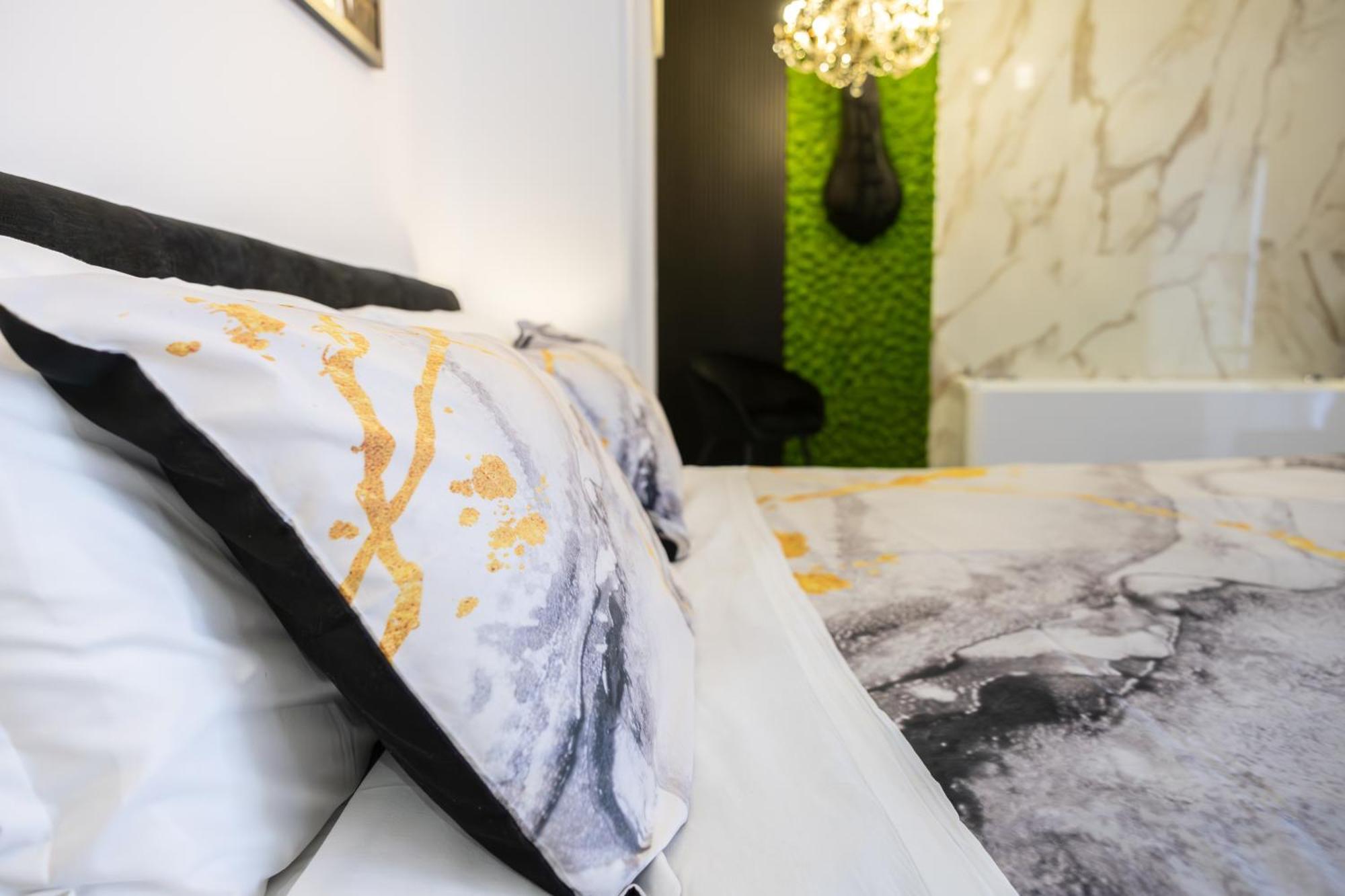 Adamas Apartment , Rooms And Suite Trapani Exterior foto